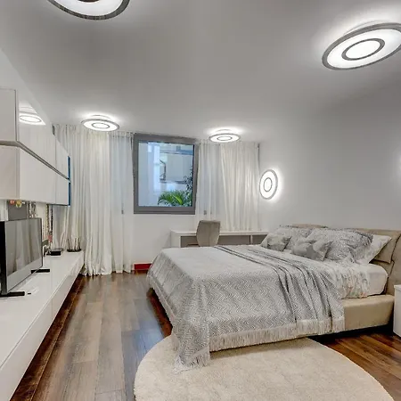 El Duque Private Lux *